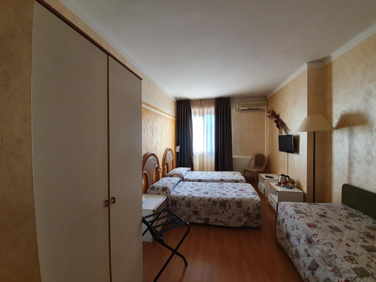 Hotel Le Pageot Aosta Zewnętrze zdjęcie
