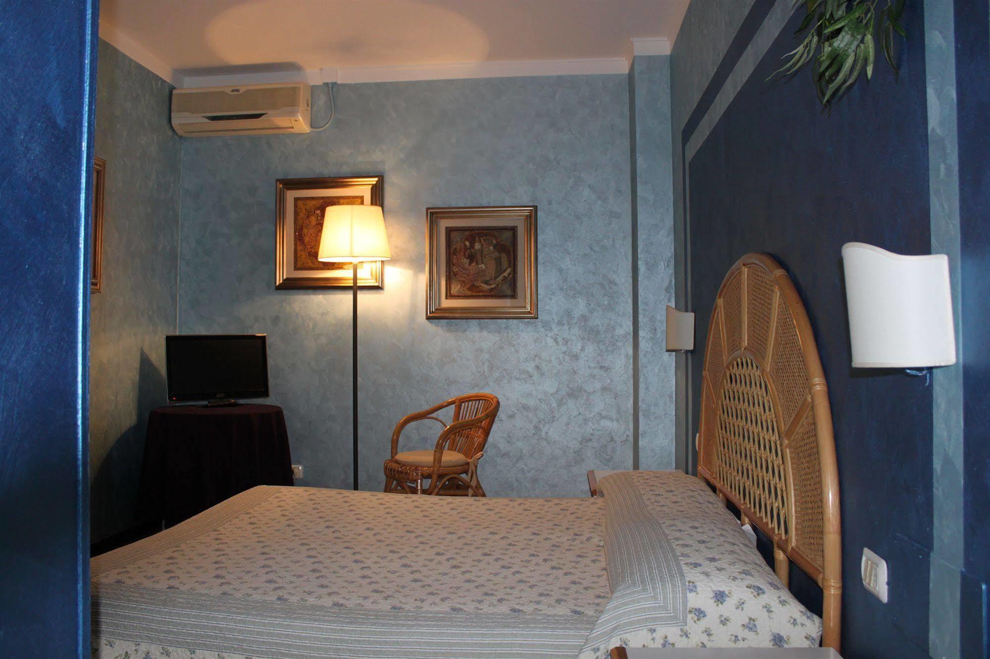 Hotel Le Pageot Aosta Zewnętrze zdjęcie